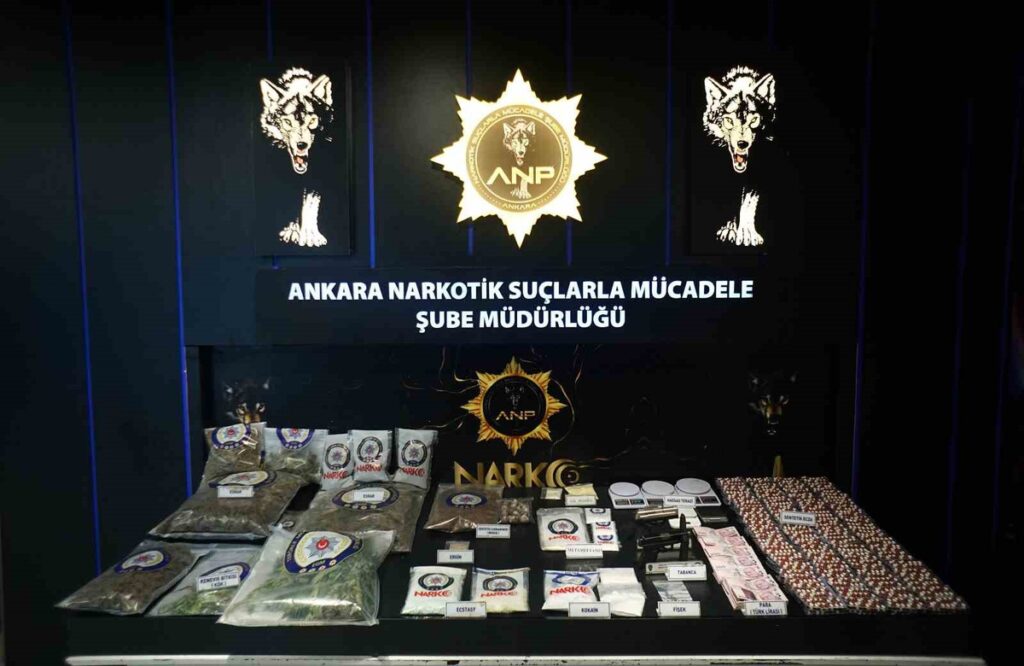 ankara-emniyeti-uyusturucu-operasyonunda-95-supheliyi-gozaltina-aldi-32si-tutuklandi-R1XrwCwf